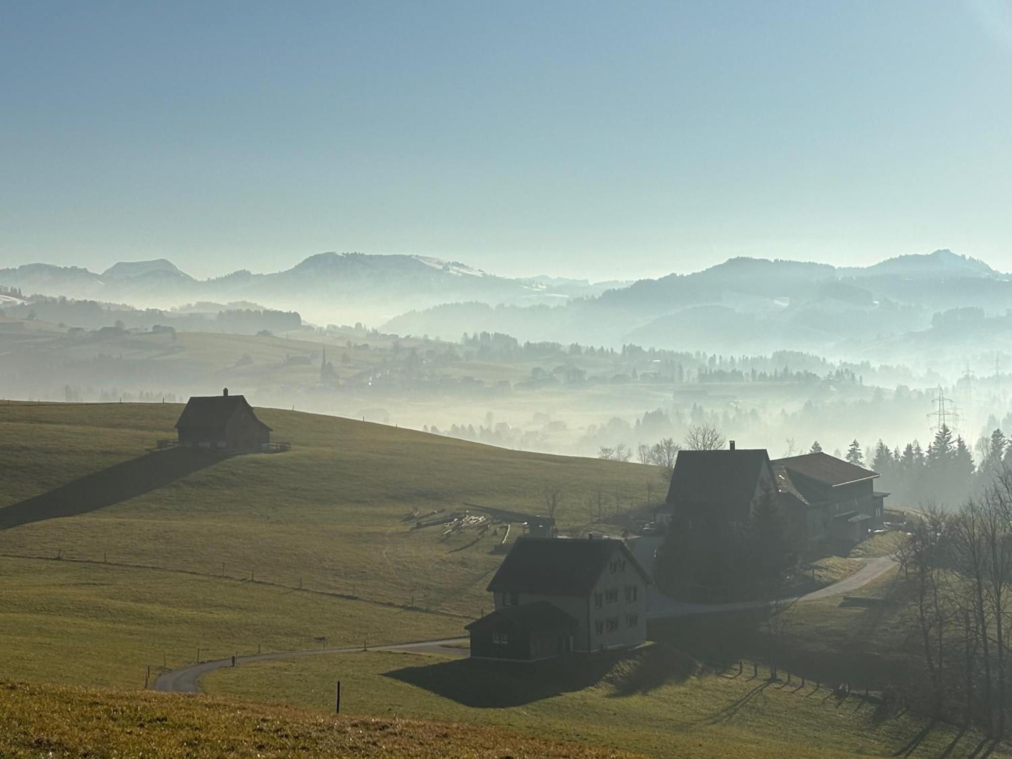 Appenzellerland, Ferienwohnung Mit Aussicht Haslen Exteriör bild